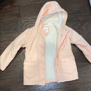 Girls cozy Winter Coat. Size 5.